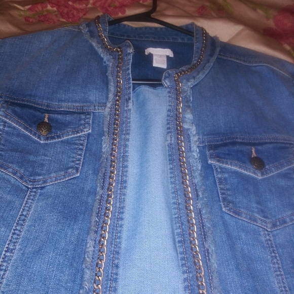 Jacket - Picture 3 of 4